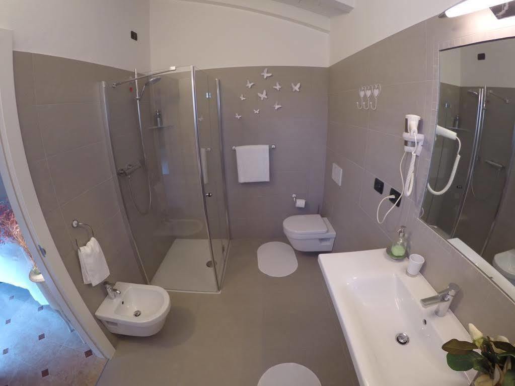 Bed and Breakfast Garda & Golf Caprino Veronese Exterior foto